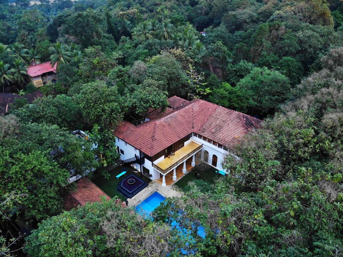 The Postcard Moira, Goa Hotel Tivim Exterior photo